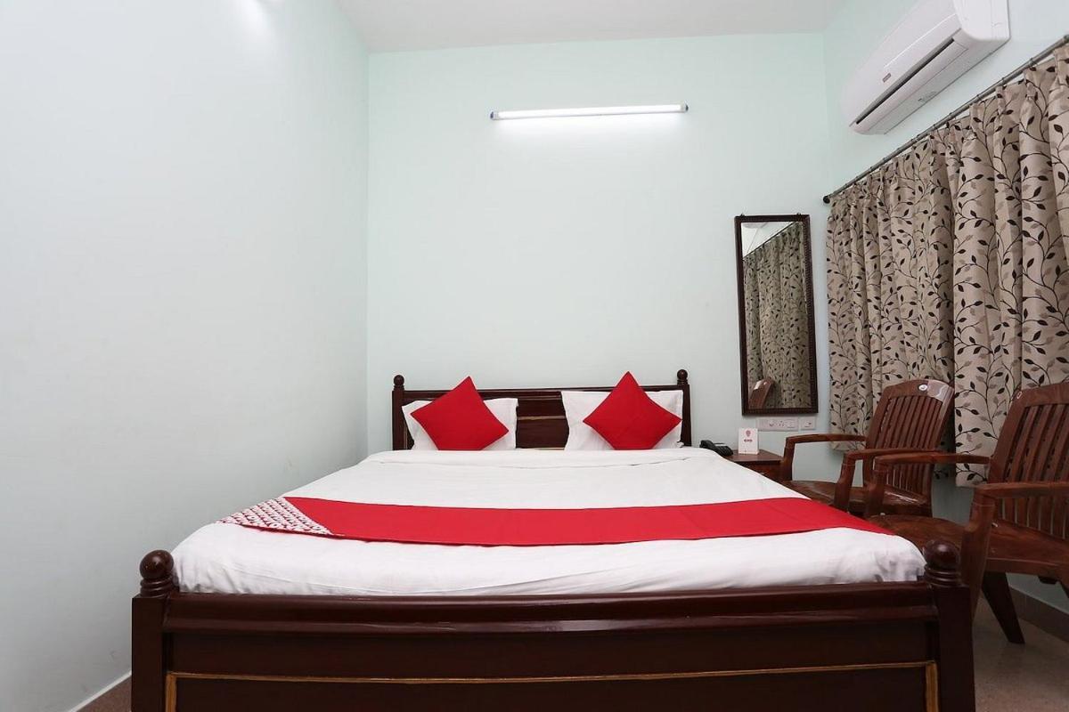 Hotel Lovely Inn ! Puri Exterior photo