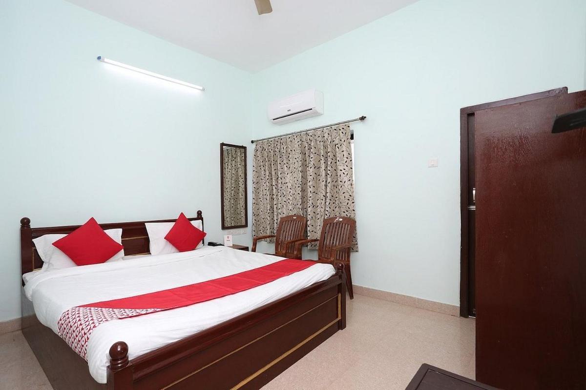 Hotel Lovely Inn ! Puri Exterior photo